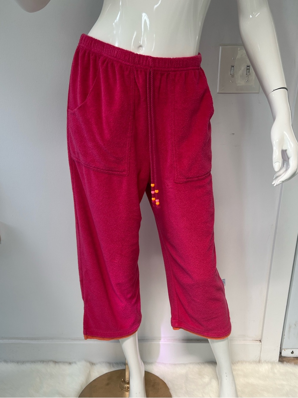 Y2K Rapz cotton Fuchsia Pull-On Capri Joggers cropped Made in Canada